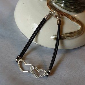 SP & Crystal Two Hearts Premier Designs Jewelry Poly Cord Bracelet NOS Vegan